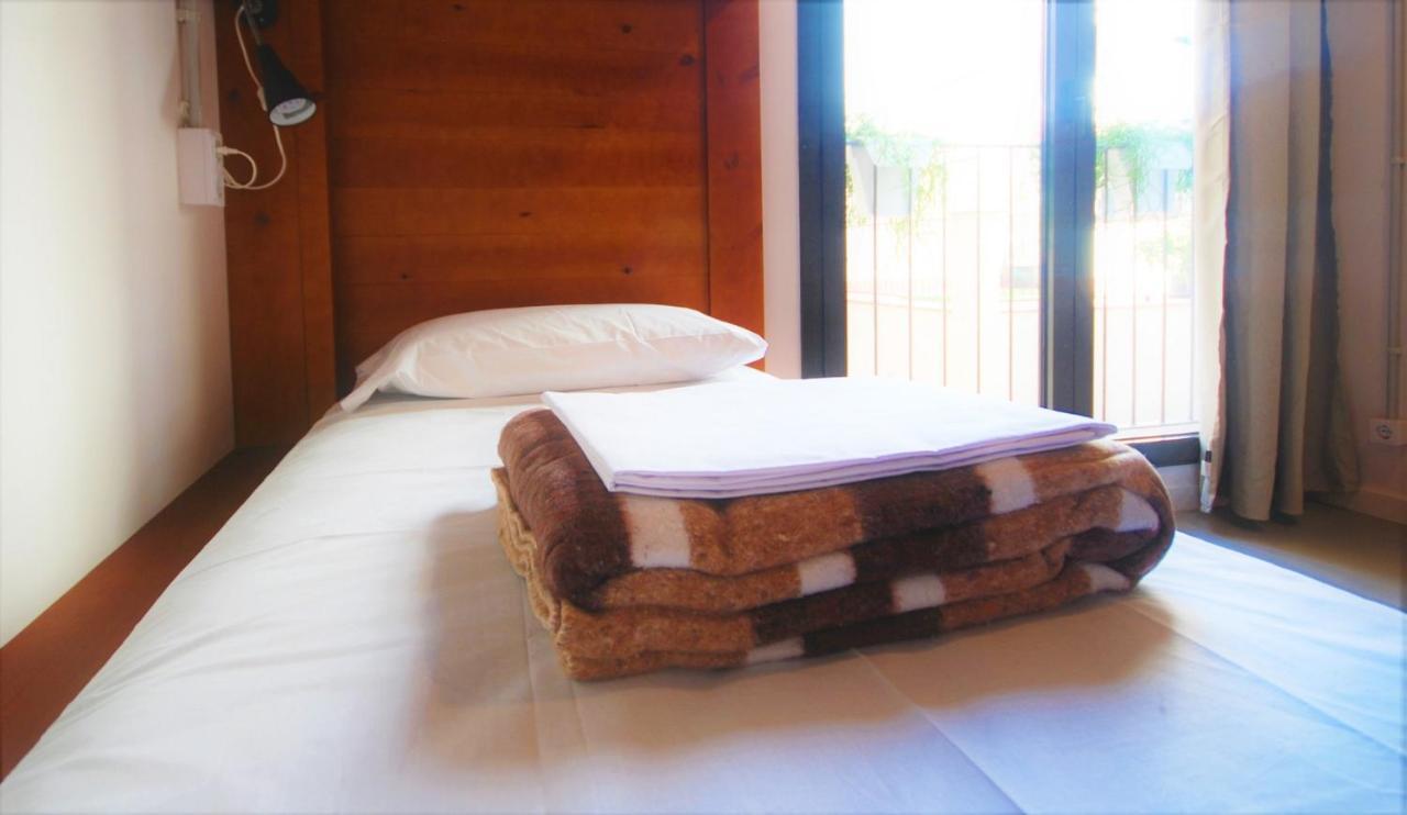 Hostel To Go *